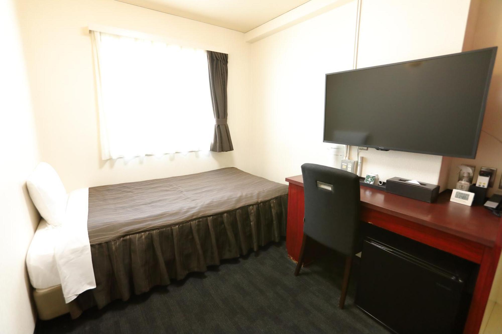Osaka Corona Hotel Экстерьер фото